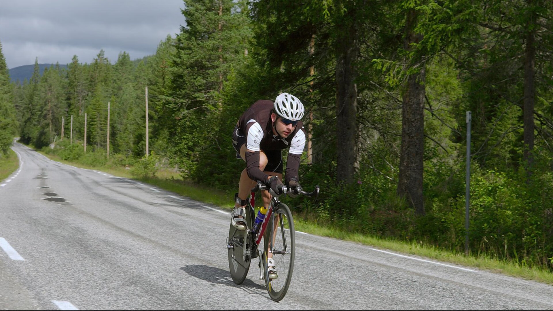 _城市水上运动节：划船、冲浪轮番上演_，水上划船项目