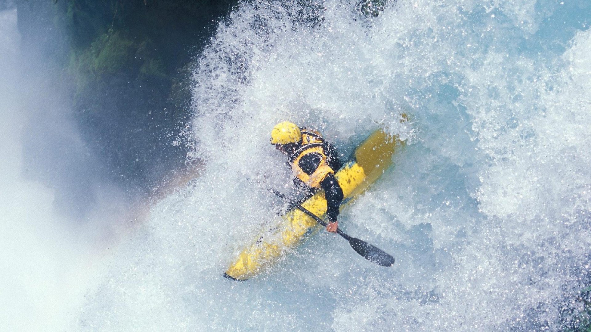 国际游泳锦标赛中国队刷新多项世界纪录，国际游泳冠军系列赛
